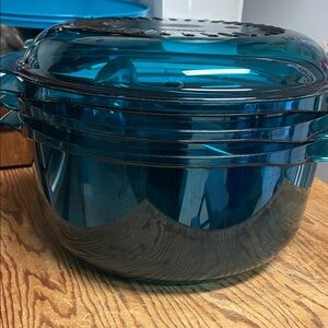 Tupperware Teal Cookware Set
